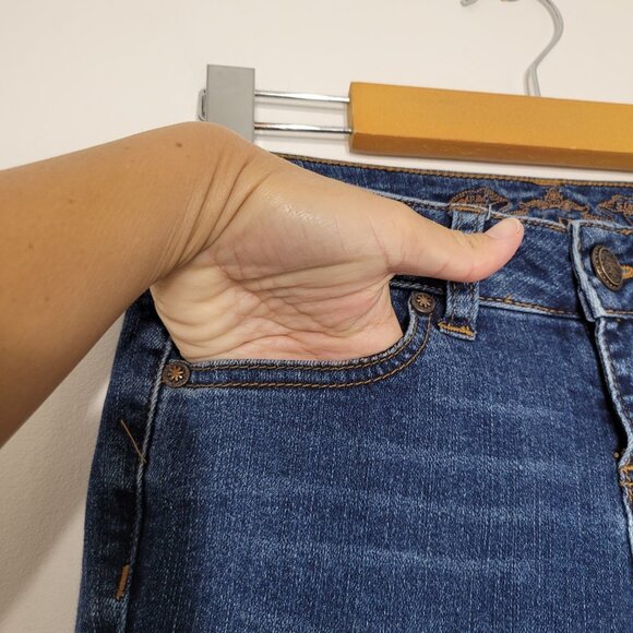 Wax Jean Mid Wash Sandblasted Whiskered Boot Cut Denim Jeans Stretch Size 0 - Picture 5 of 10